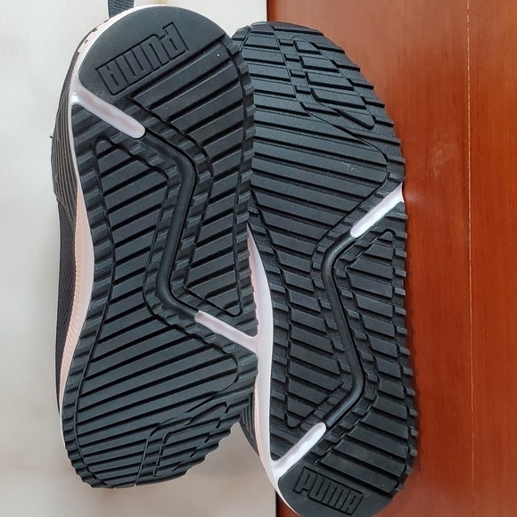Puma PC Runner - 8.5 - Picture 4 of 9